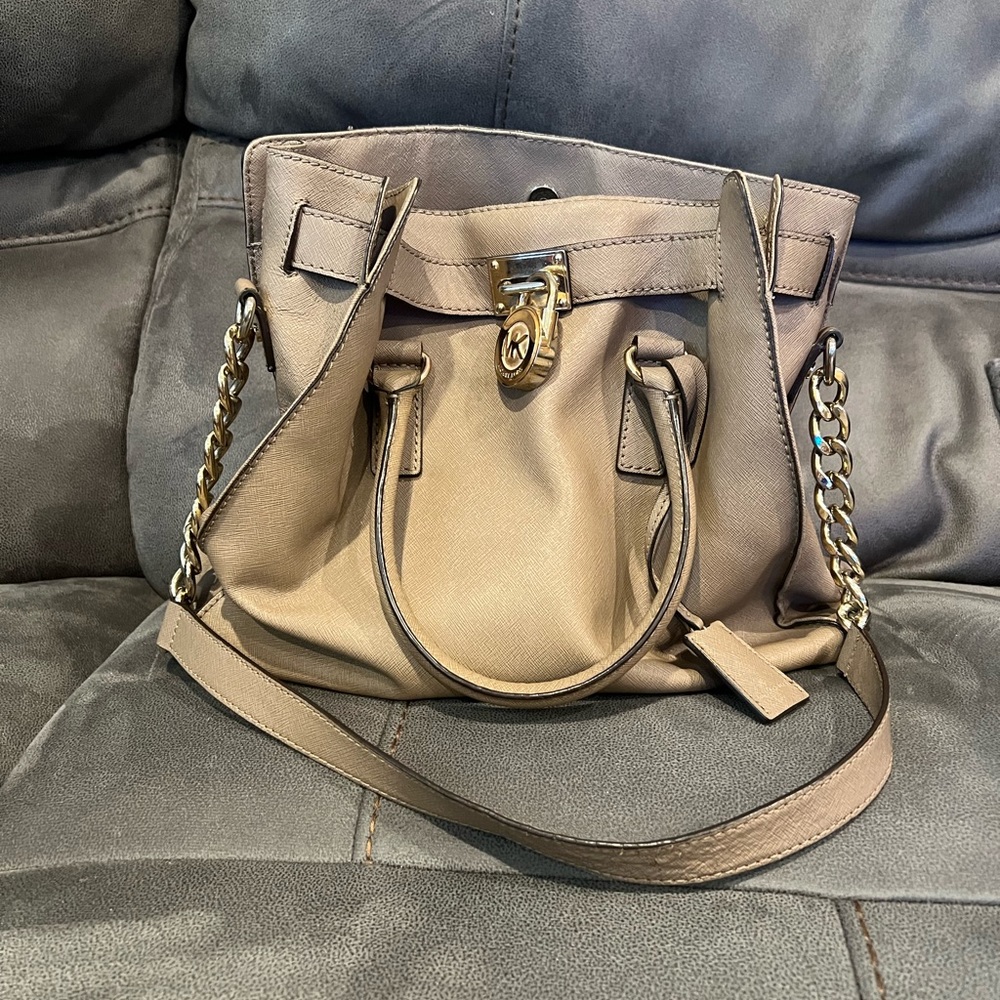 Michael Kors Saffiano Leather Large Hamilton Satchel Tote - Picture 9 of 10